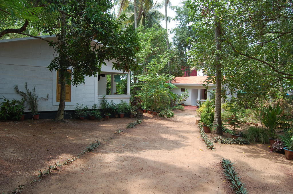 Jickys Nest Hotell Varkala Eksteriør bilde